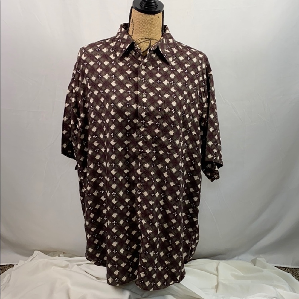 Roundtree & Yorke button up shirt